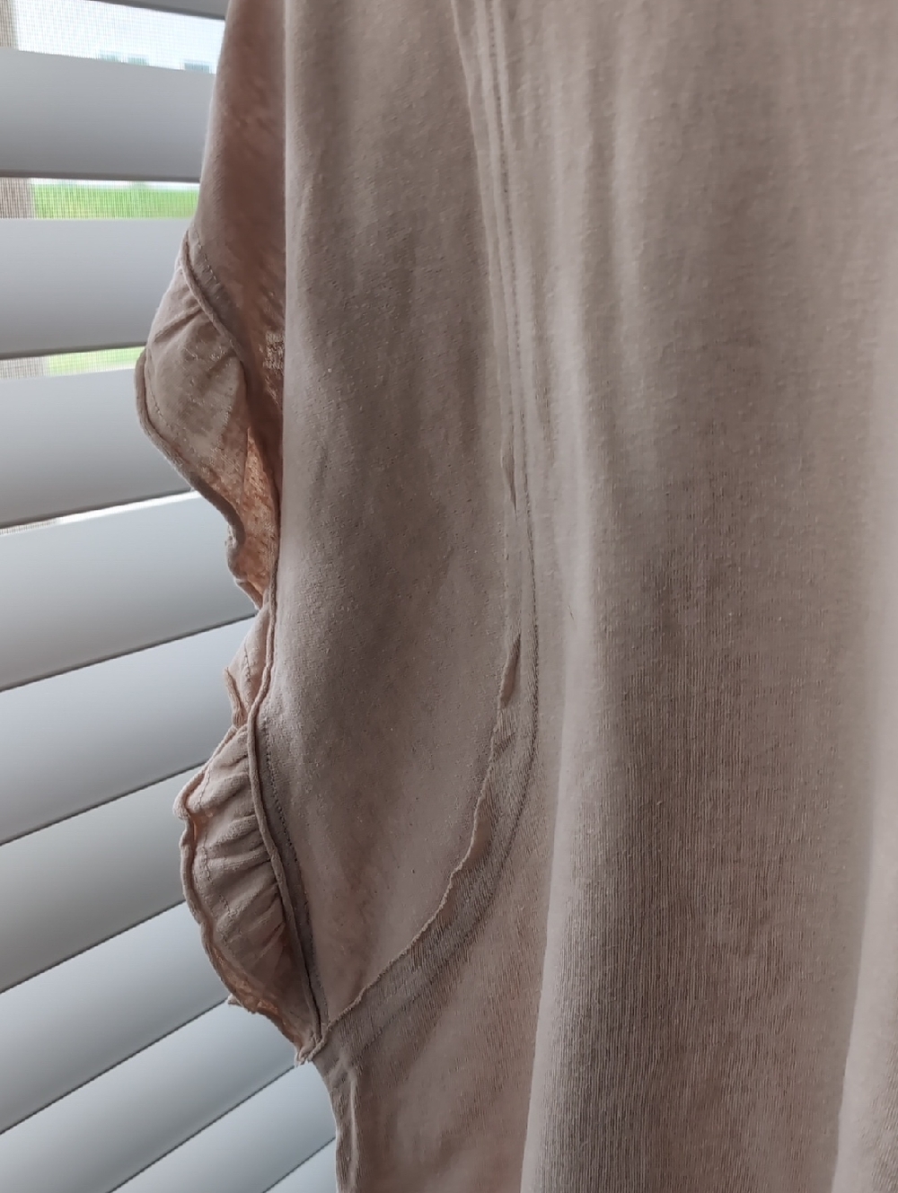 Umgee Ruffled Beige Top Small - Picture 5 of 8